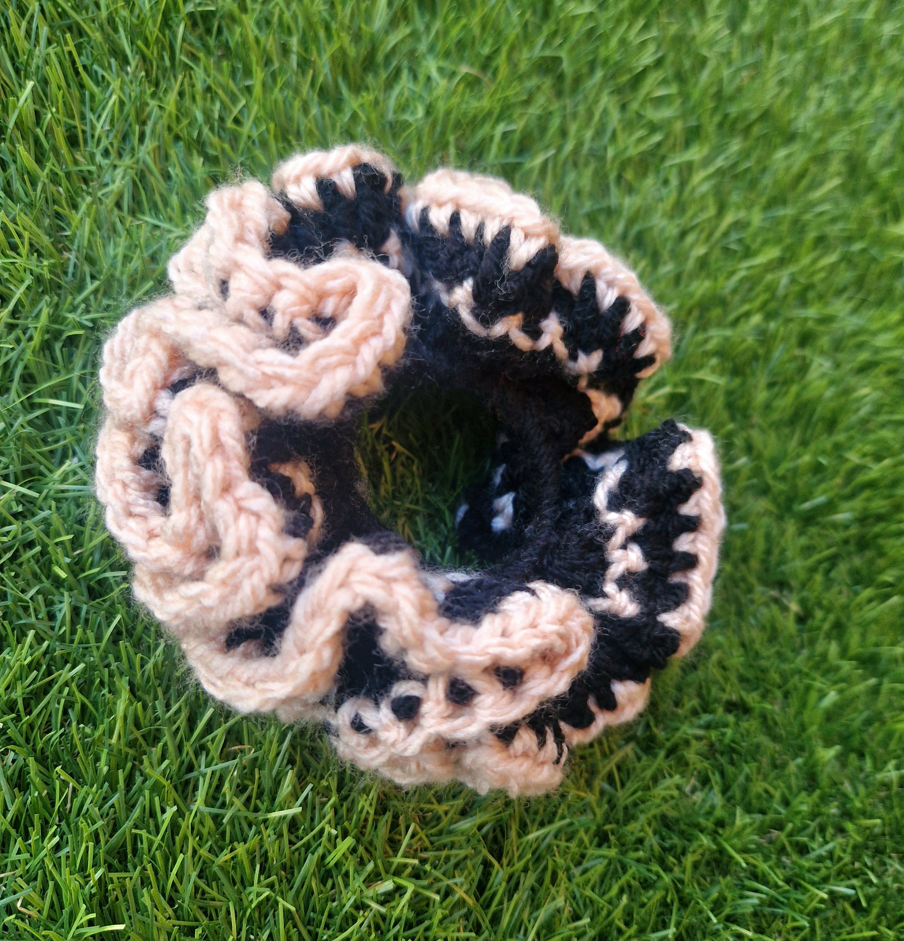 Cute Chunky Crochet Scrunchie Pink And Black
